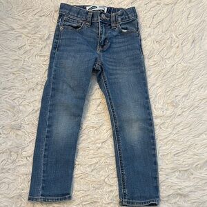 Old Navy Relaxed Slim Jeans in Medium Blue Denim